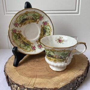 Vintage Paragon Chippendale Fine Bone China Footed Tea Cup And Saucer Set